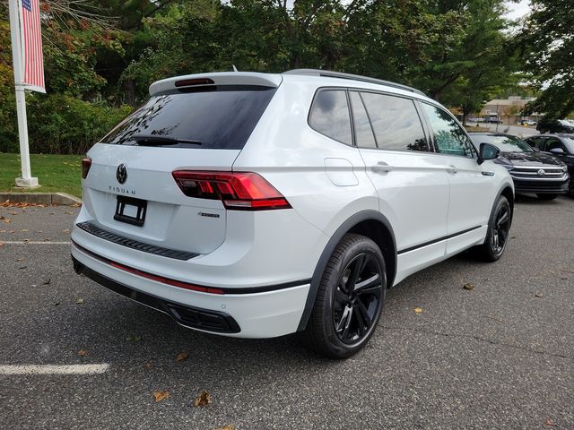 2024 Volkswagen Tiguan/Taos SE R-Line Black