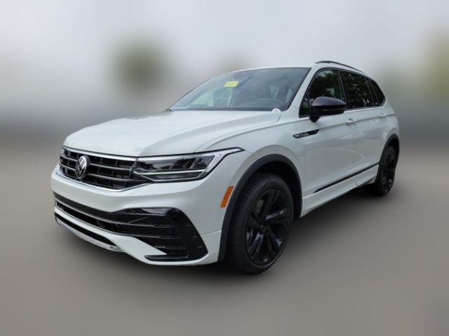 2024 Volkswagen Tiguan/Taos SE R-Line Black