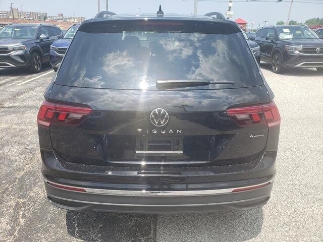 2024 Volkswagen Tiguan S