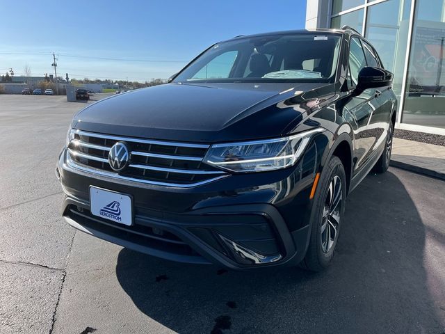 2024 Volkswagen Tiguan S