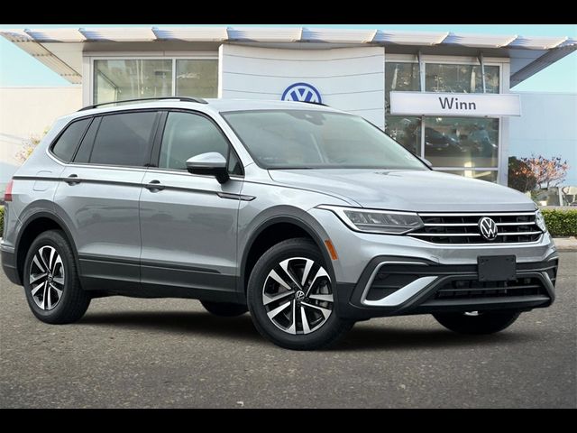 2024 Volkswagen Tiguan S