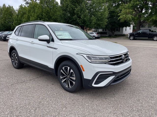 2024 Volkswagen Tiguan S