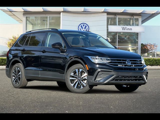 2024 Volkswagen Tiguan S