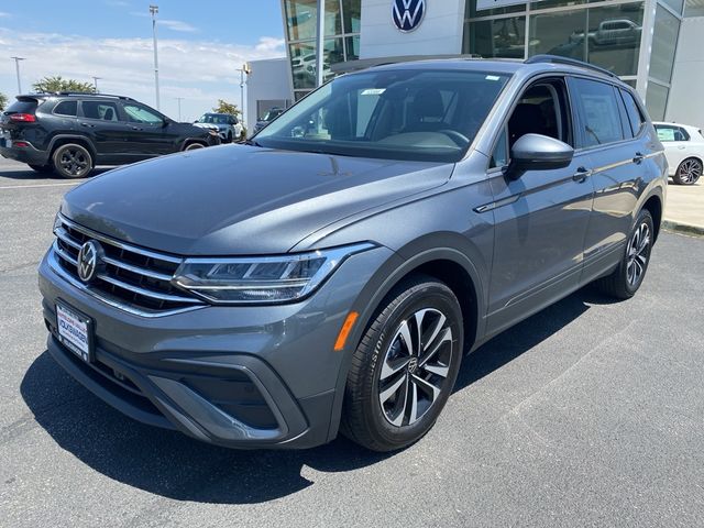 2024 Volkswagen Tiguan S