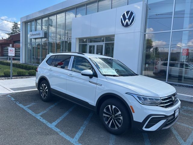 2024 Volkswagen Tiguan S