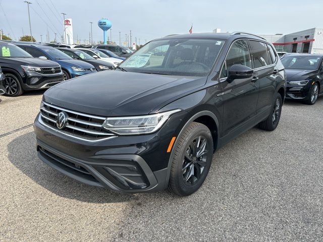 2024 Volkswagen Tiguan SE