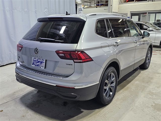 2024 Volkswagen Tiguan SE