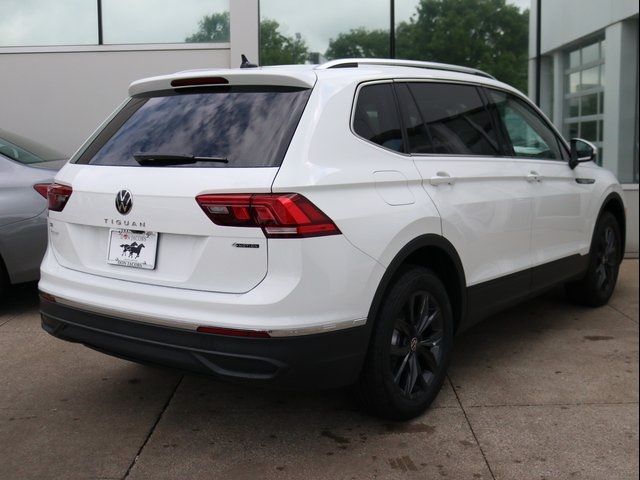 2024 Volkswagen Tiguan SE