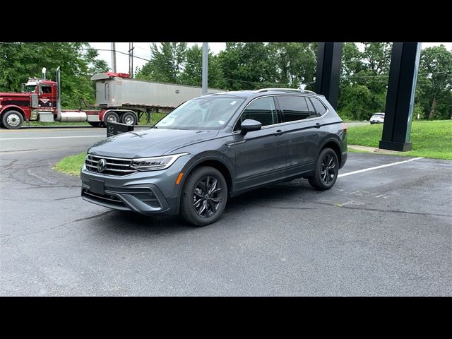 2024 Volkswagen Tiguan SE