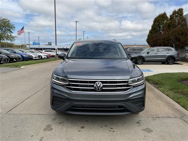 2024 Volkswagen Tiguan SE