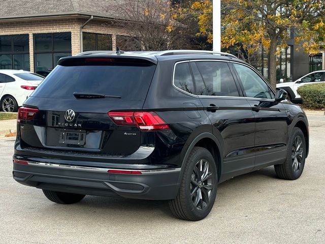 2024 Volkswagen Tiguan SE