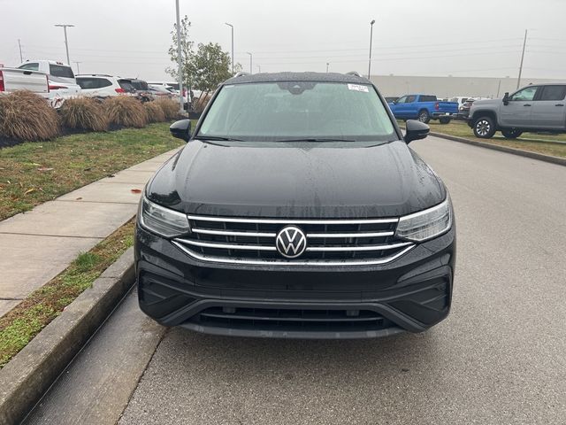 2024 Volkswagen Tiguan SE