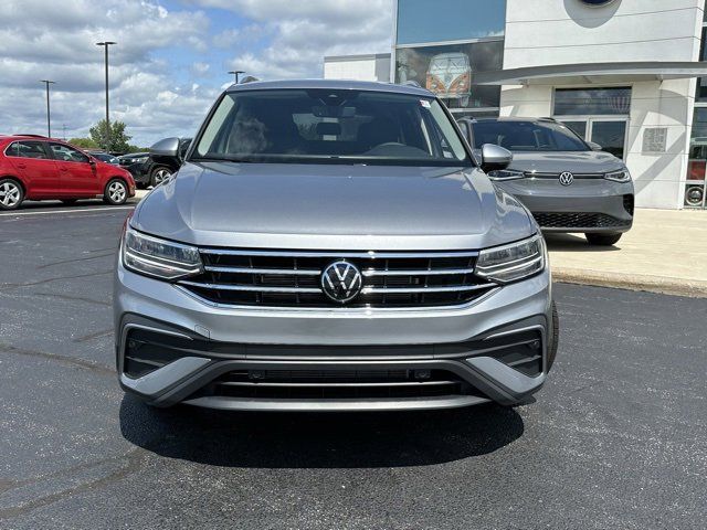 2024 Volkswagen Tiguan SE