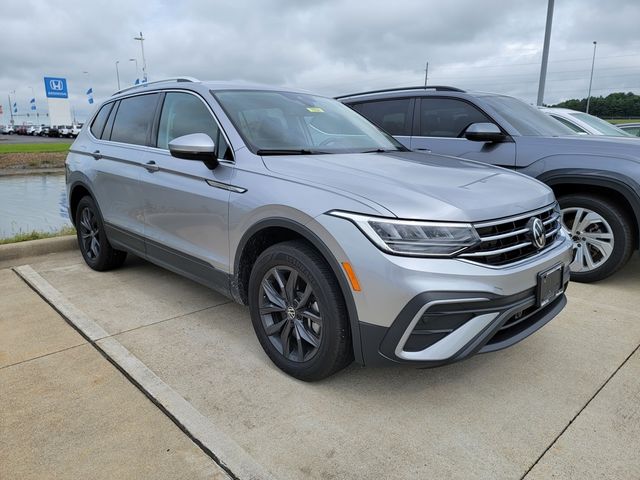 2024 Volkswagen Tiguan SE