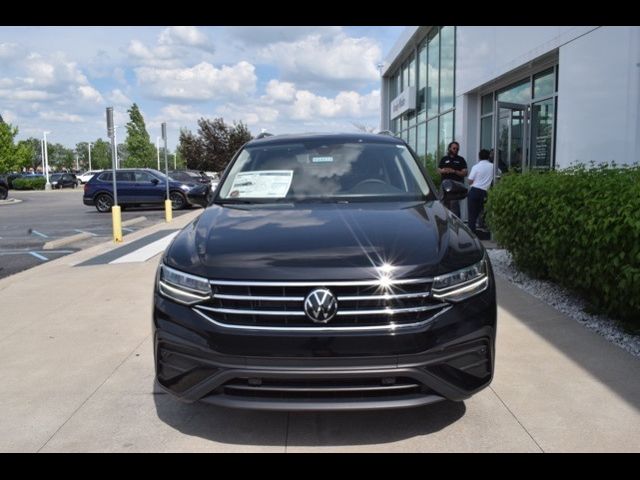 2024 Volkswagen Tiguan SE