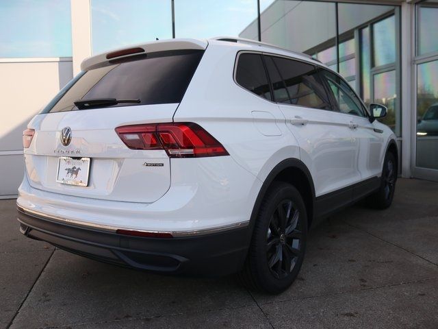 2024 Volkswagen Tiguan SE