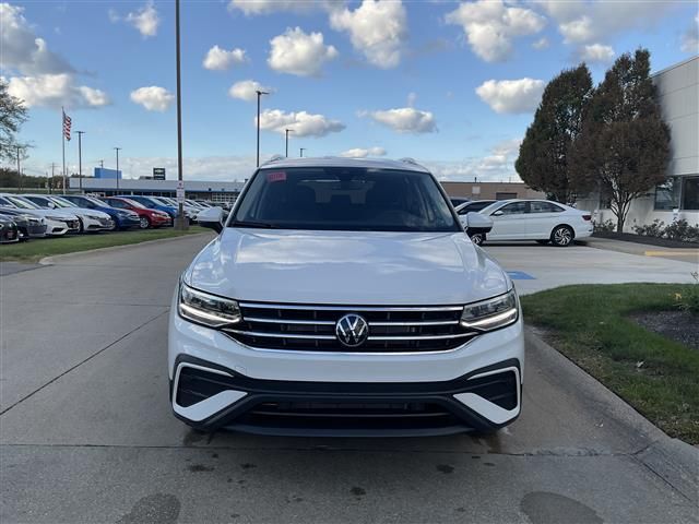 2024 Volkswagen Tiguan SE