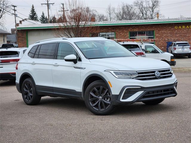 2024 Volkswagen Tiguan SE