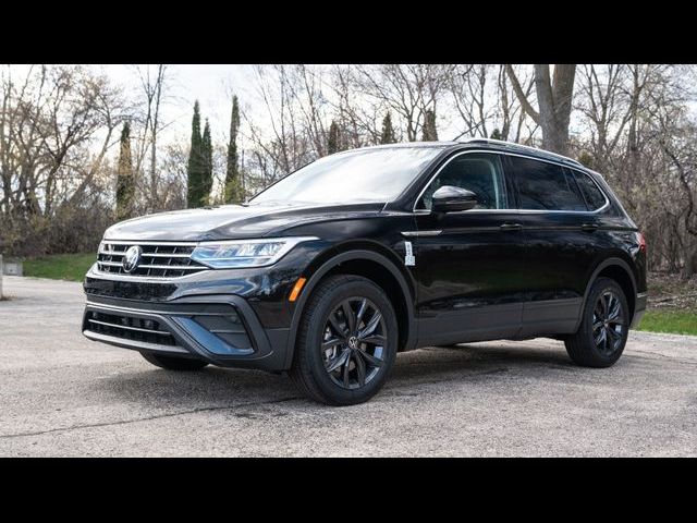 2024 Volkswagen Tiguan SE