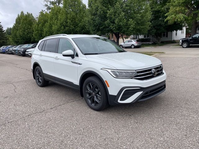 2024 Volkswagen Tiguan SE