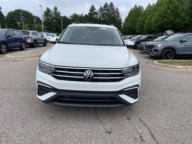 2024 Volkswagen Tiguan SE