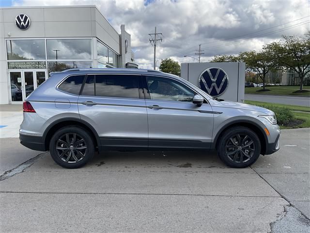 2024 Volkswagen Tiguan SE