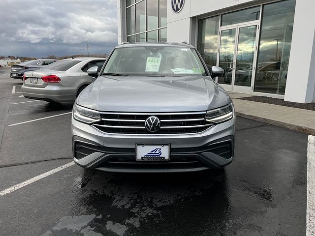 2024 Volkswagen Tiguan SE