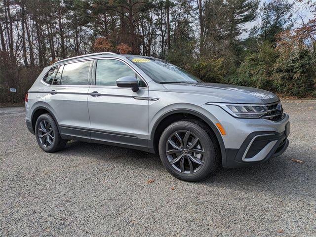 2024 Volkswagen Tiguan SE