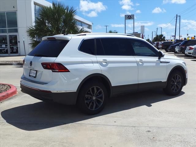 2024 Volkswagen Tiguan SE