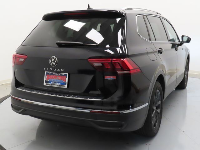 2024 Volkswagen Tiguan SE