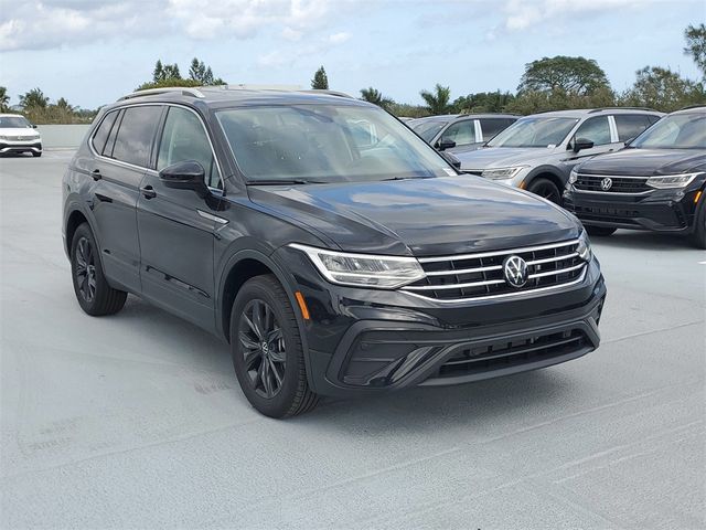 2024 Volkswagen Tiguan SE
