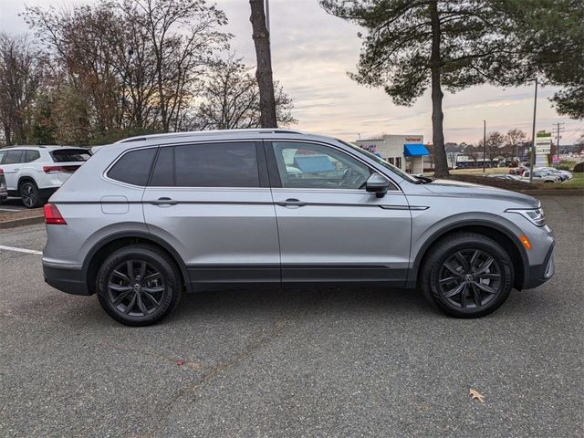2024 Volkswagen Tiguan SE