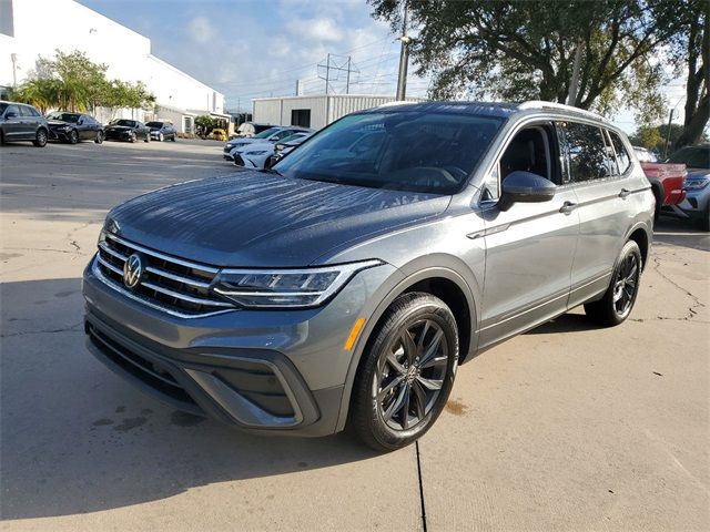 2024 Volkswagen Tiguan SE