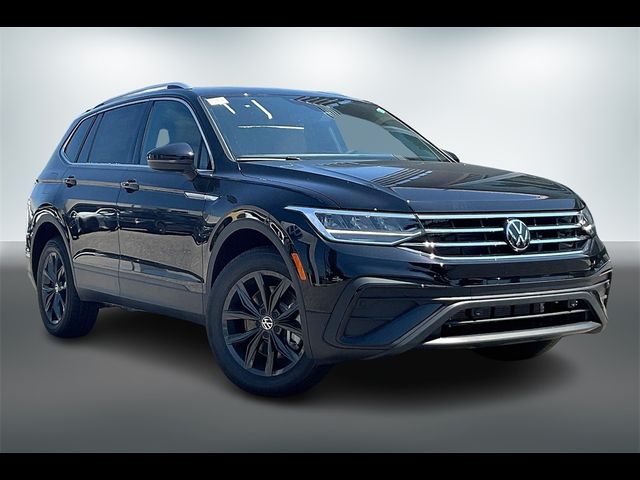 2024 Volkswagen Tiguan SE