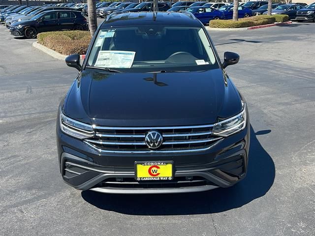 2024 Volkswagen Tiguan SE