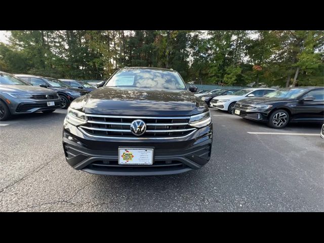 2024 Volkswagen Tiguan SE