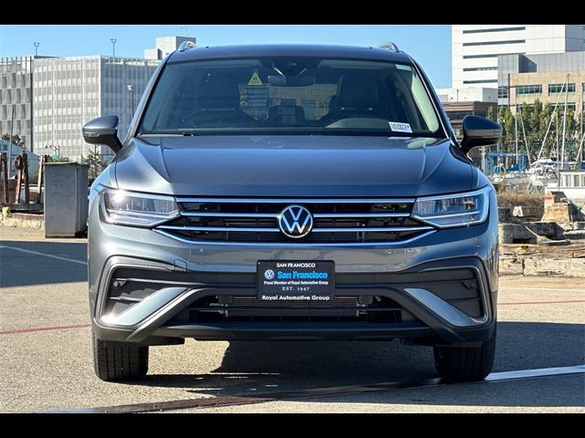 2024 Volkswagen Tiguan SE