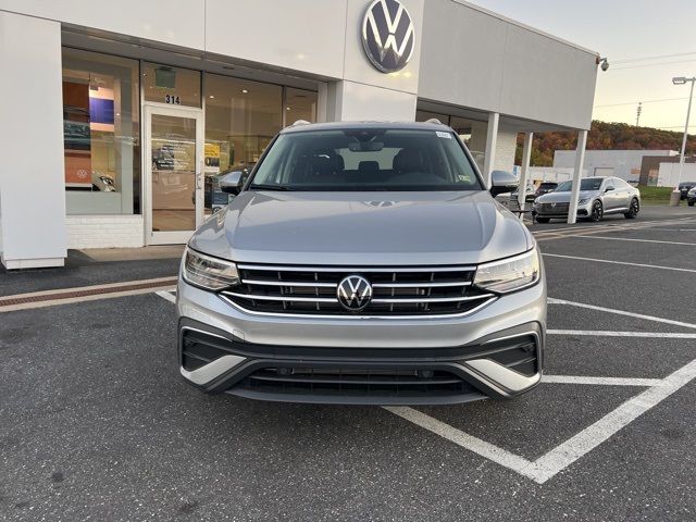 2024 Volkswagen Tiguan SE