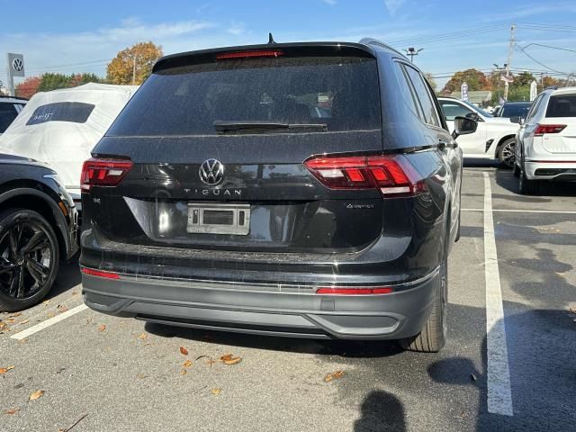 2024 Volkswagen Tiguan SE