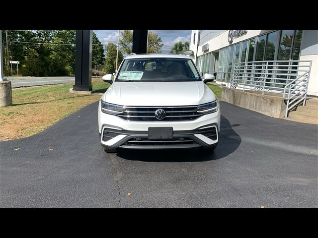 2024 Volkswagen Tiguan SE