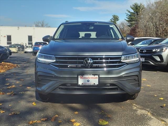 2024 Volkswagen Tiguan SE