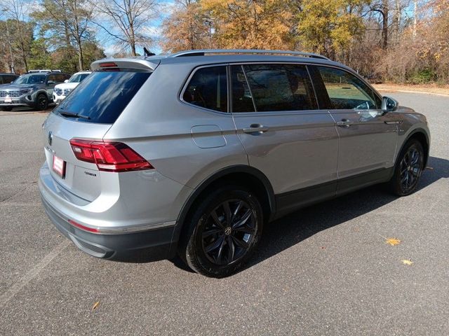 2024 Volkswagen Tiguan SE