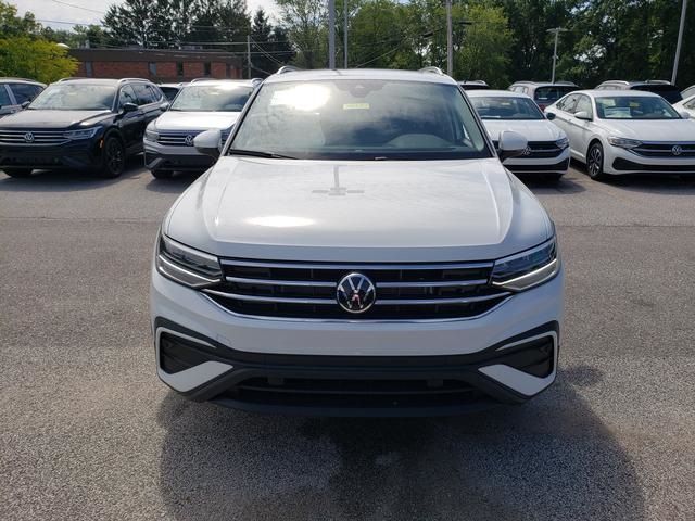 2024 Volkswagen Tiguan SE