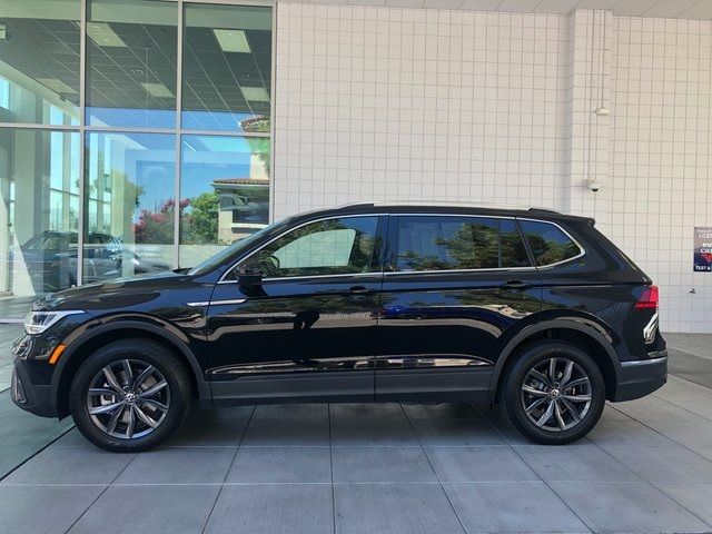 2024 Volkswagen Tiguan SE