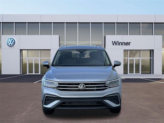 2024 Volkswagen Tiguan SE