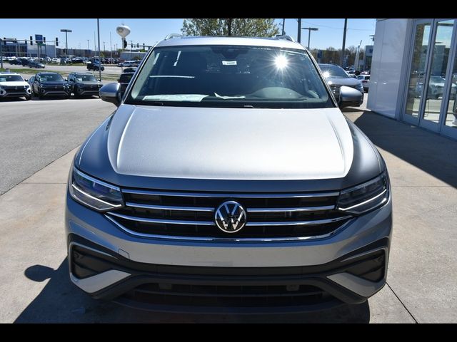 2024 Volkswagen Tiguan SE