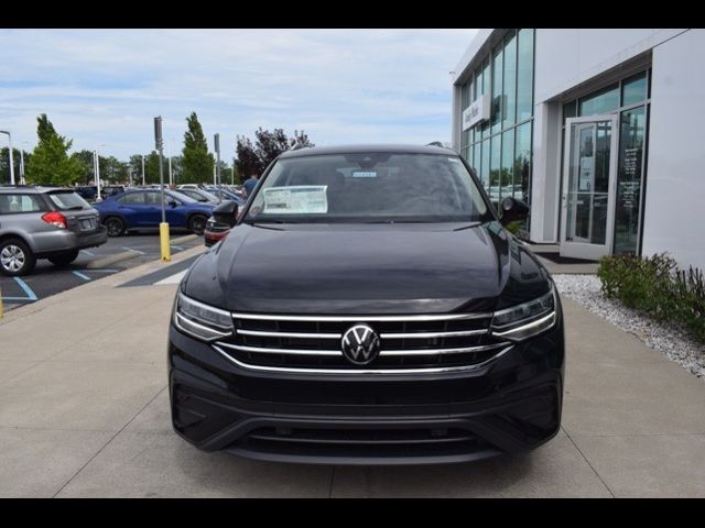 2024 Volkswagen Tiguan SE