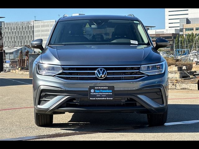 2024 Volkswagen Tiguan SE