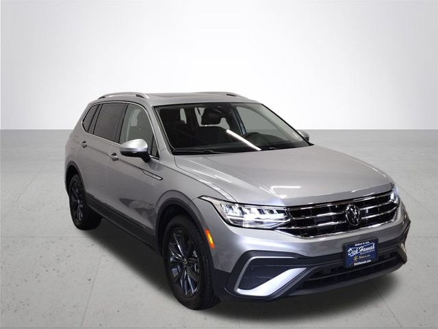 2024 Volkswagen Tiguan SE