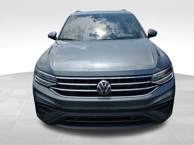 2024 Volkswagen Tiguan SE